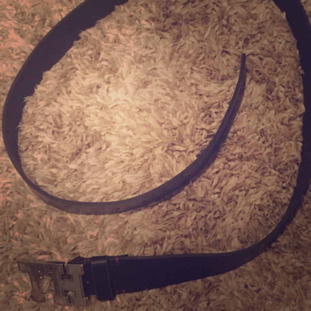 NEW Tommy Hilfiger Belt with Gunmetal Buckle